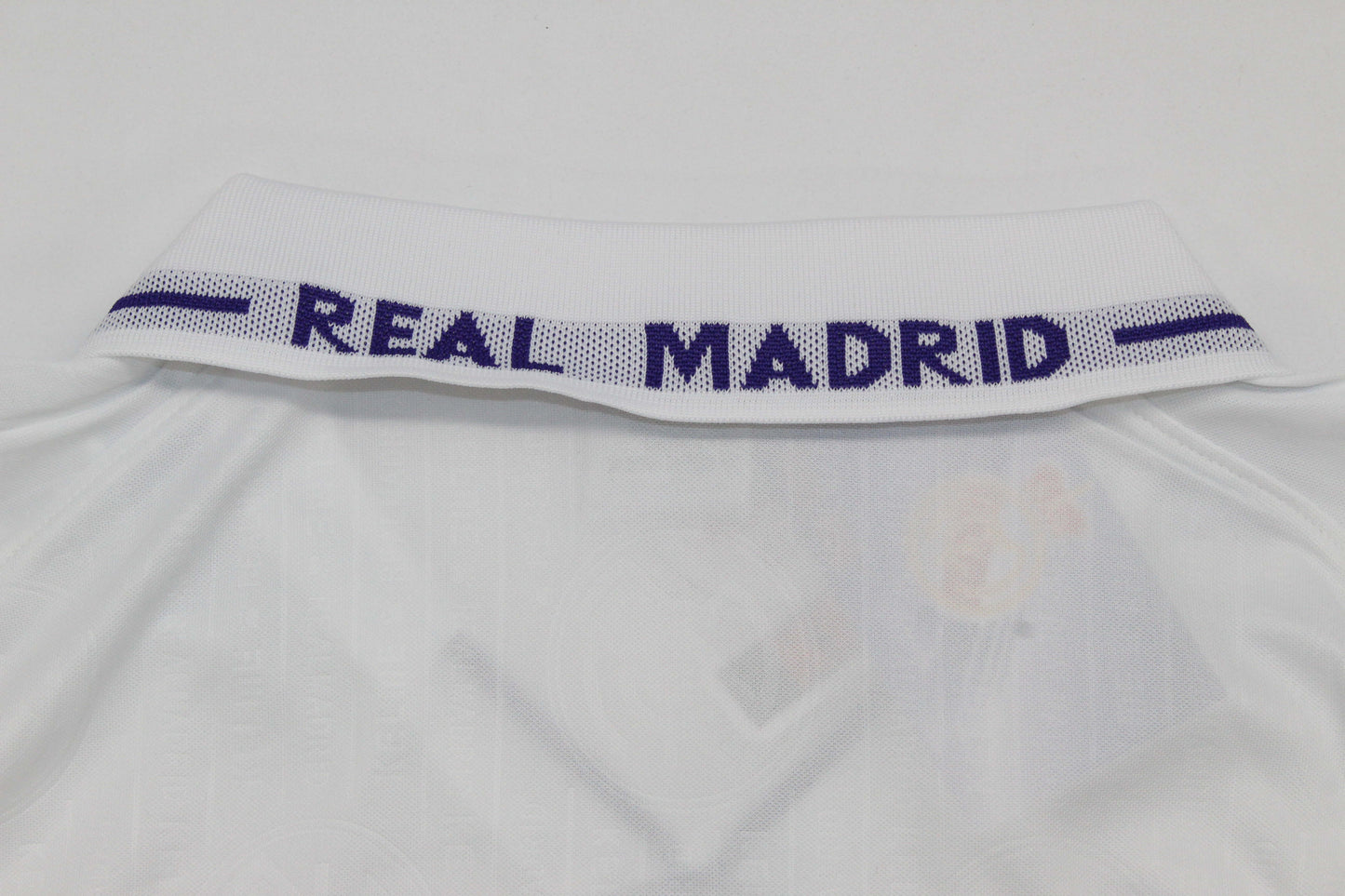 Camiseta manga larga Real Madrid 1996/97 local  (Tallas S-2XL)