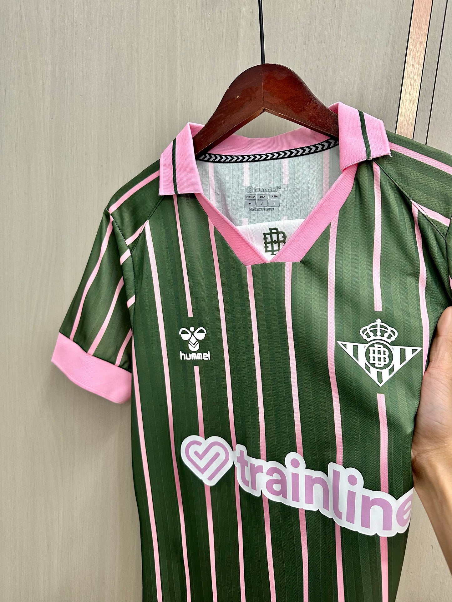 Camiseta Betis especial mujeres (solo tallas S-4XL)