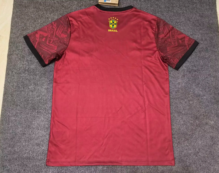 Camiseta Brasil 26 version jesus roja (solo tallas S-XXL)