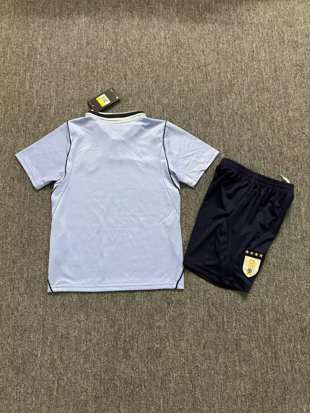 Equipacion Uruguay Mundial 2026 Local
