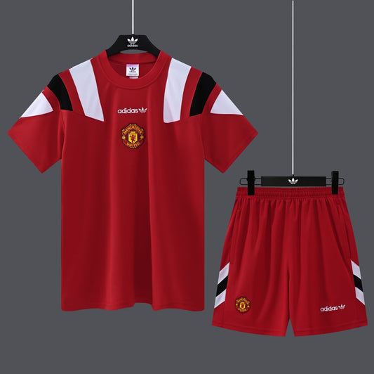 Conjunto de entrenamiento Manchester United EQT negro diferentes colores 26-27 (S-XXL)