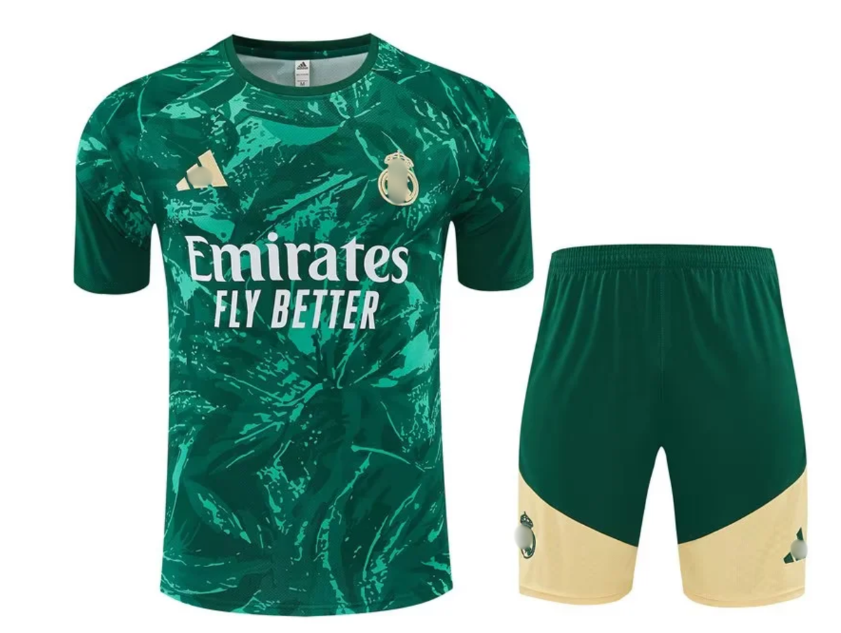 Conjunto de entrenamiento Real Madrid 26-27 verde (tallas adultos y niños)
