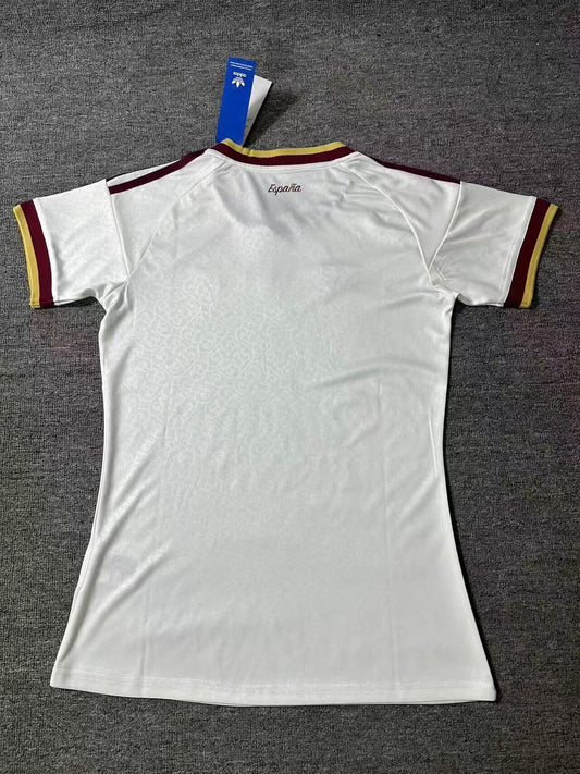 Camiseta España version mujer Visitante Mundial 2026 (mirar foto medidas)