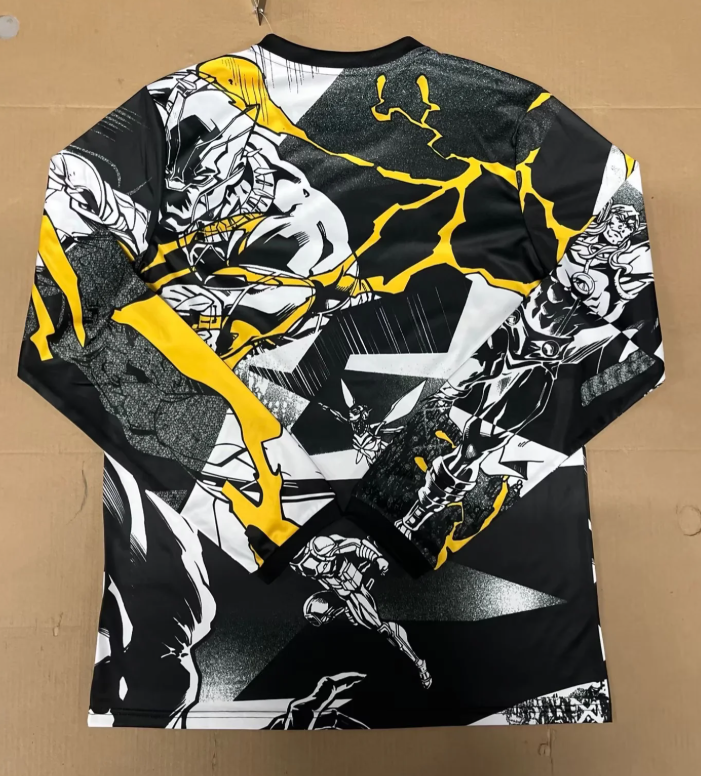 Camiseta de manga larga Real Madrid especial Marvel