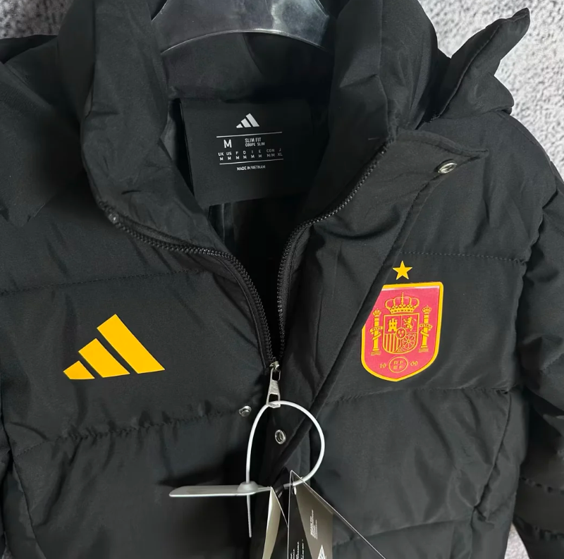 Abrigo España (Solo tallas S-2XL)