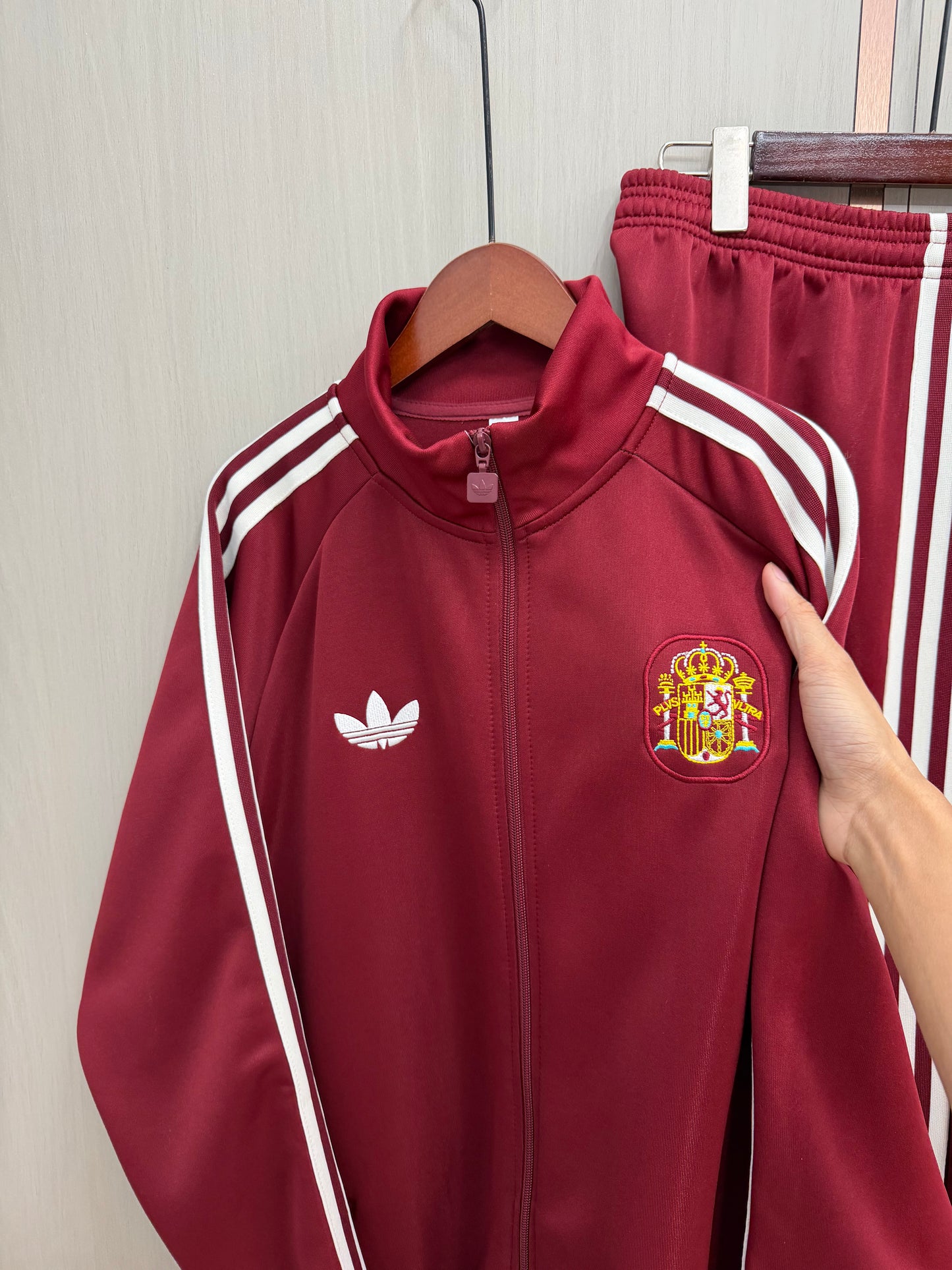 Chandal España rojo Mundial 2026 (Talla adultos y niños)