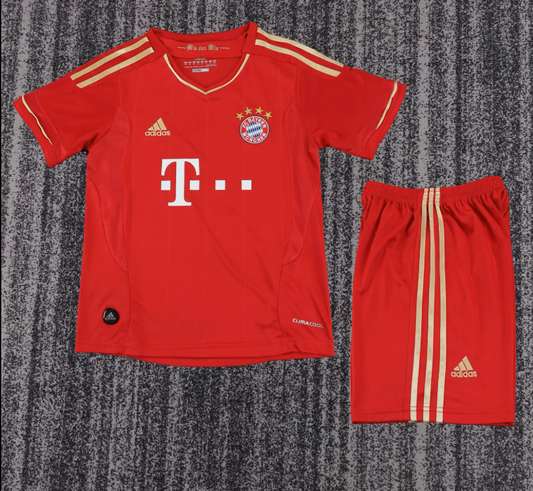 Equipación infantil Bayer Munich 2012/13