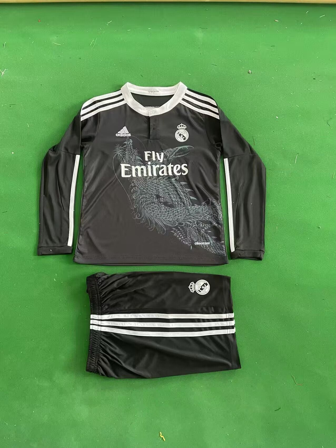 Equipacion de manga larga Real Madrid 2014/2015