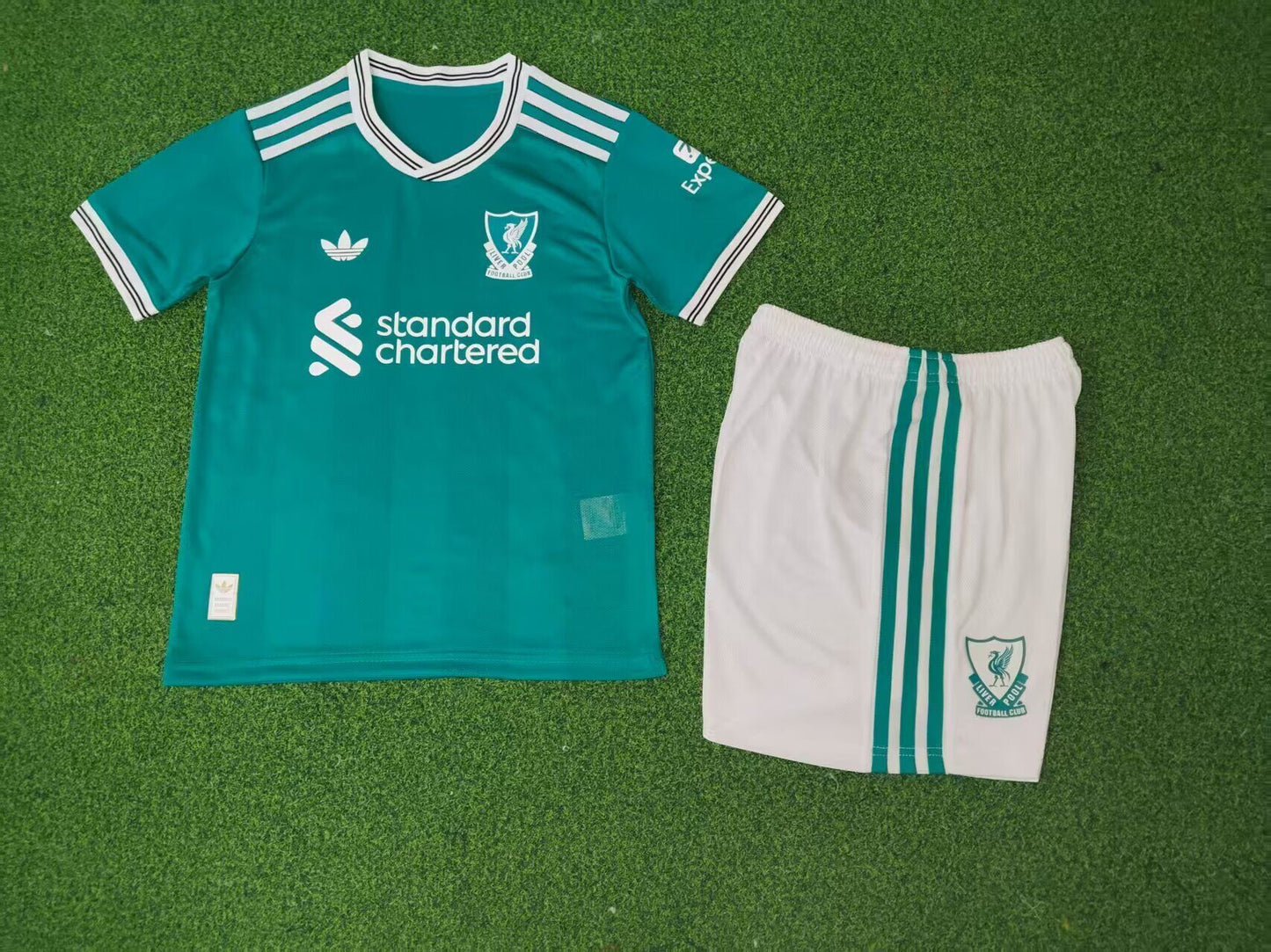 Tercera equipacion Liverpool 25/26