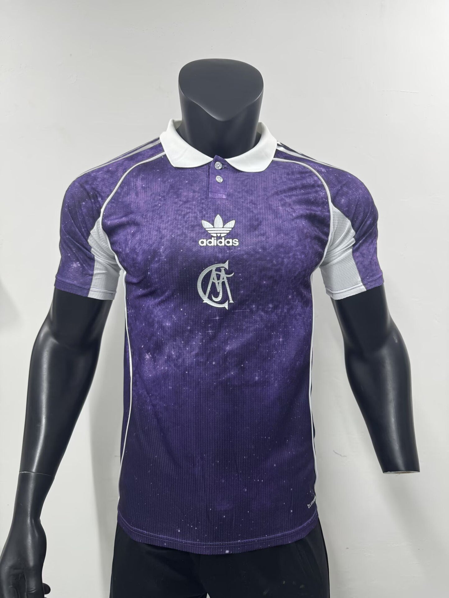 Camiseta Real Madrid morada Version jugador (S-XXL)