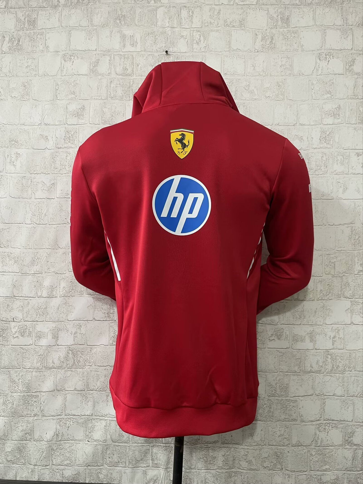 Sudadera Ferrari 25 roja (solo tallas S-3XL)
