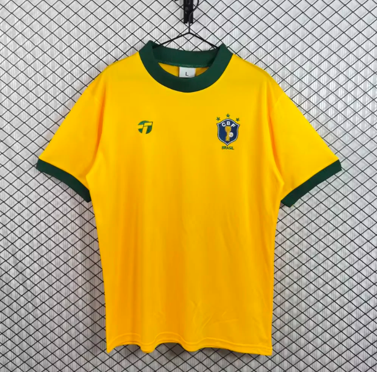 Camiseta Brasil 1982 Local (tallas S-2XL)