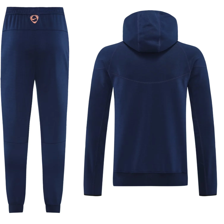 Chandal con gorro Barcelona