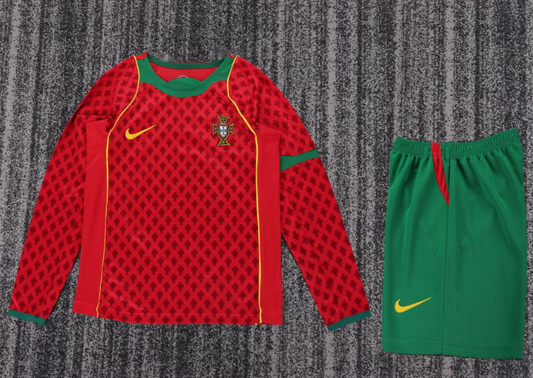 Equipacion Portugal de manga larga Portugal 2004 (solo talla niños)