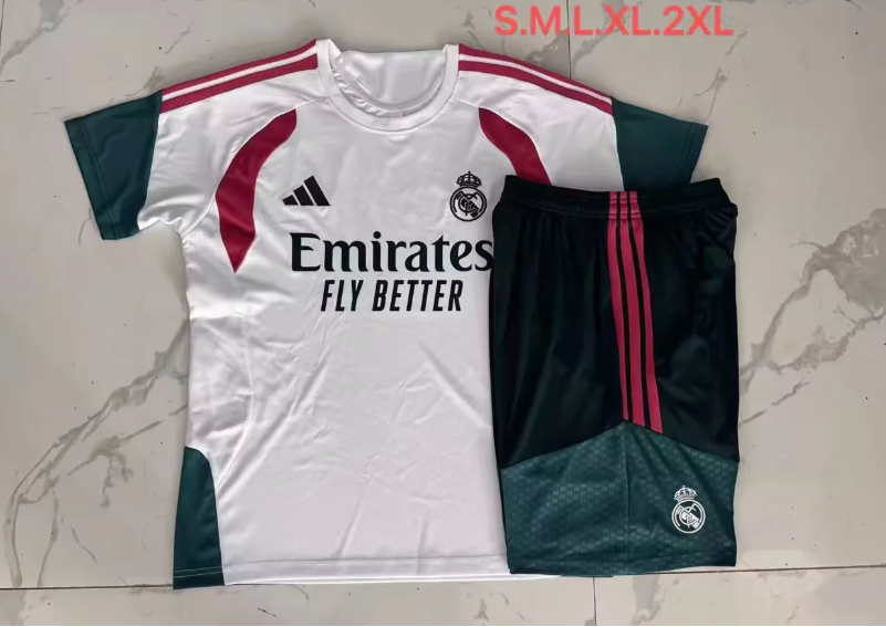 Conjunto de entrenamiento Real Madrid 26/27 (tallas S-XXL)