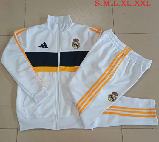 Chandal Real Madrid blanco con detalles amarilas 26/27 (Talla adulto y niño)