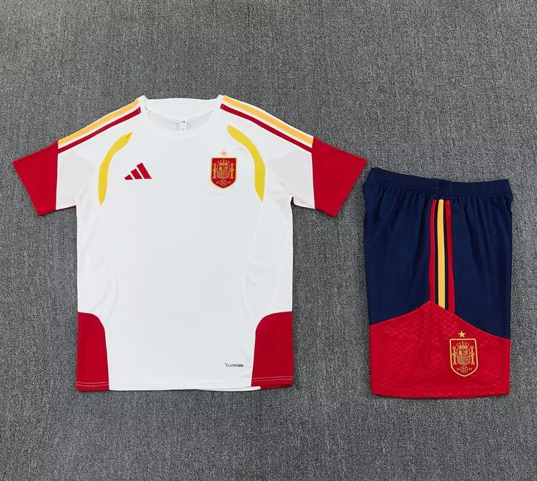 España 26 equipación de entrenamiento blanco S-XXL (4).png