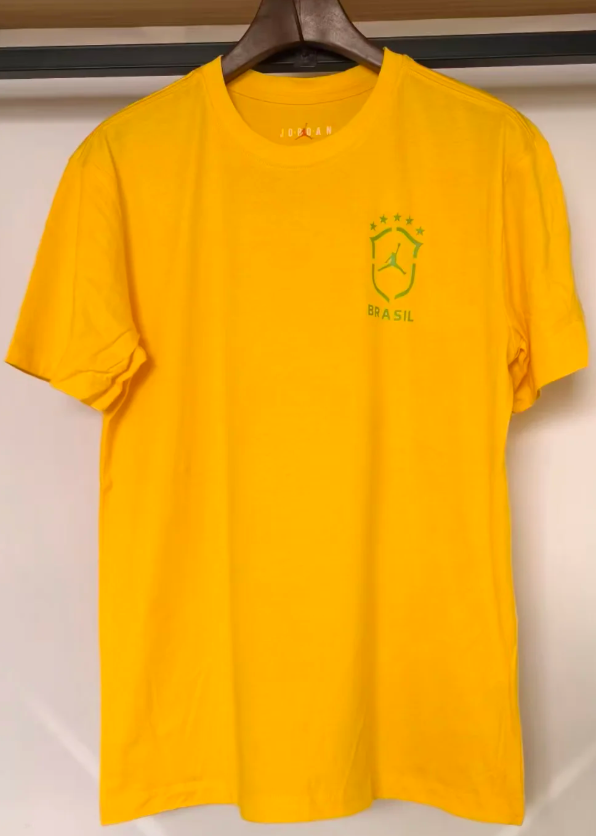 Camiseta Brasil 2026 de algodón amarilla (solo talllas S-XXL)