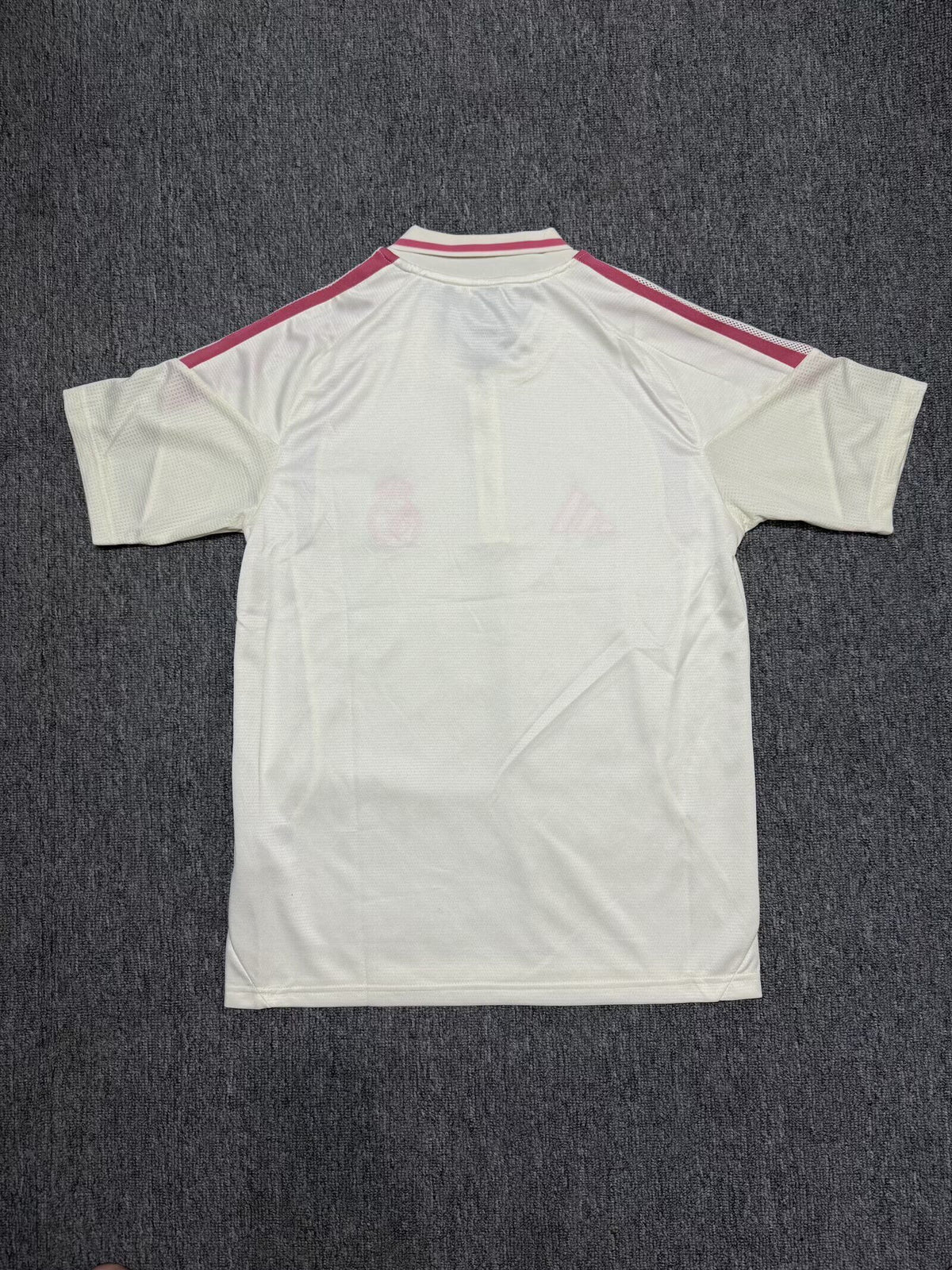 Polo Madrid 26-27 blanco con rosa (tallas S-3XL)