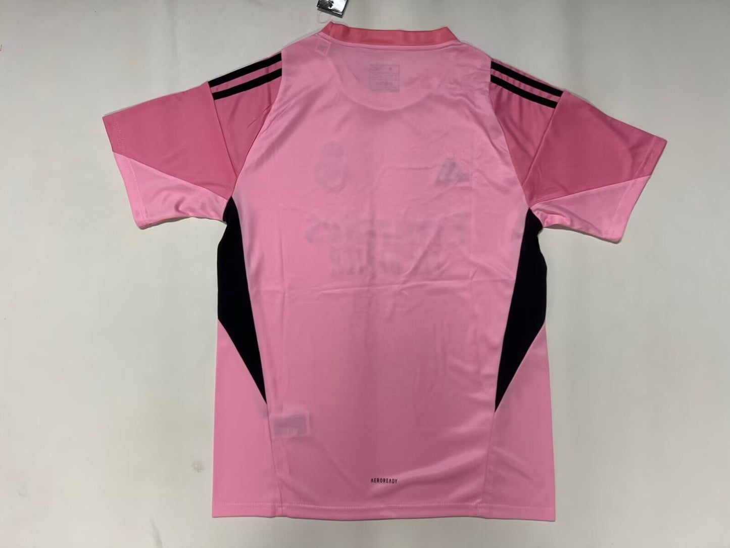 Camiseta de portero Real Madrid rosa