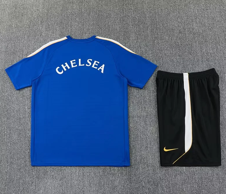 Conjunto de entrenamiento Chelsea 26/27 azul (tallas adultos y niños)