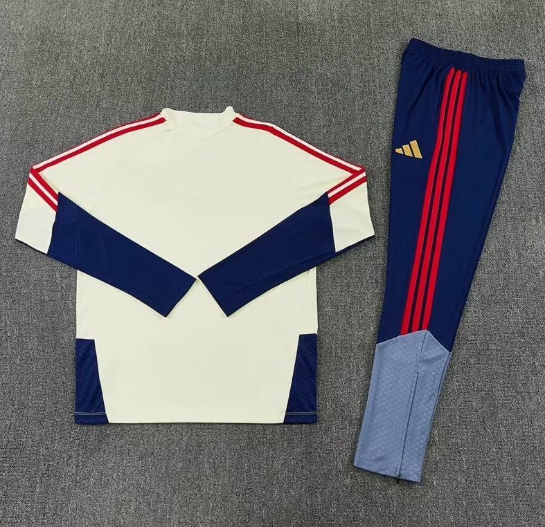 Chandal de entrenamiento Bayern Munich 26/27 amarillo claro (tallas adultos y niños)