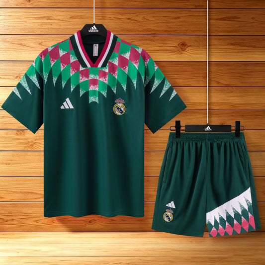 Conjunto de entrenamiento Real Madrid Madrid 26-27 verde modelo retro (tallas S-XXL)