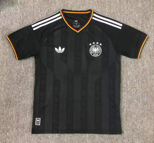 Camiseta Alemania 2026 versión conceptual negra (Solo tallas S-4XL)