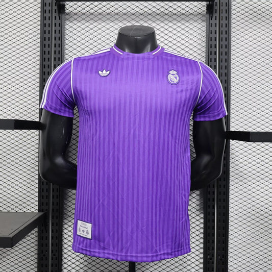 Camiseta Real Madrid 25-26 ícono púrpura versión del jugador