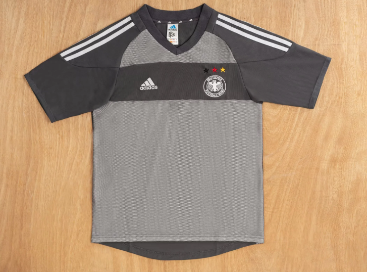 Camiseta Alemania 2002 Visitante (tallas S-2XL)