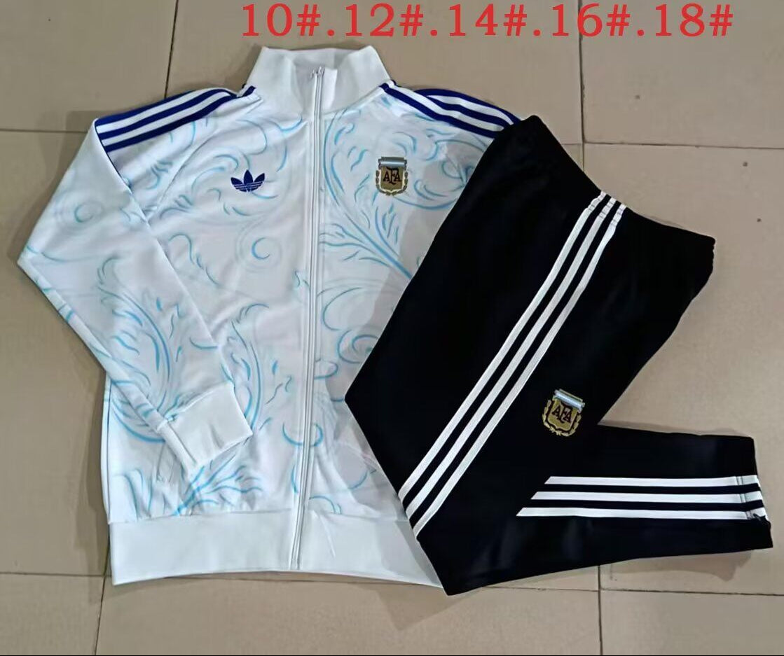 Chandal Argentina 2026 blanco con azul (tallas niños)