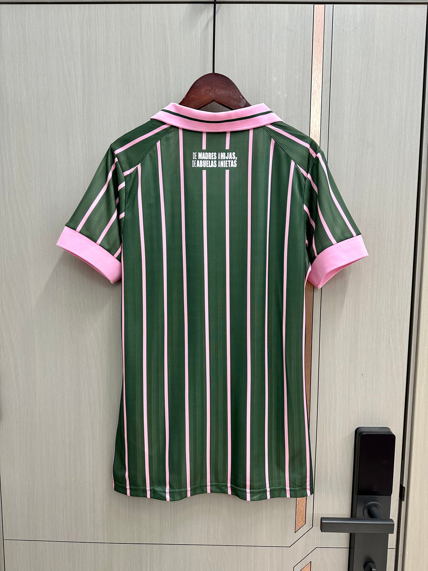 Camiseta Betis especial mujeres (solo tallas S-4XL)
