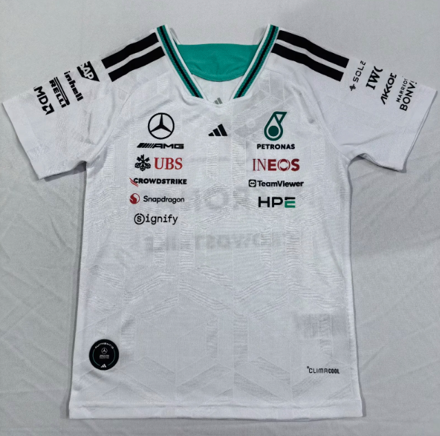 Camiseta Mercedes 2026 blanca (talla niños 16-26)