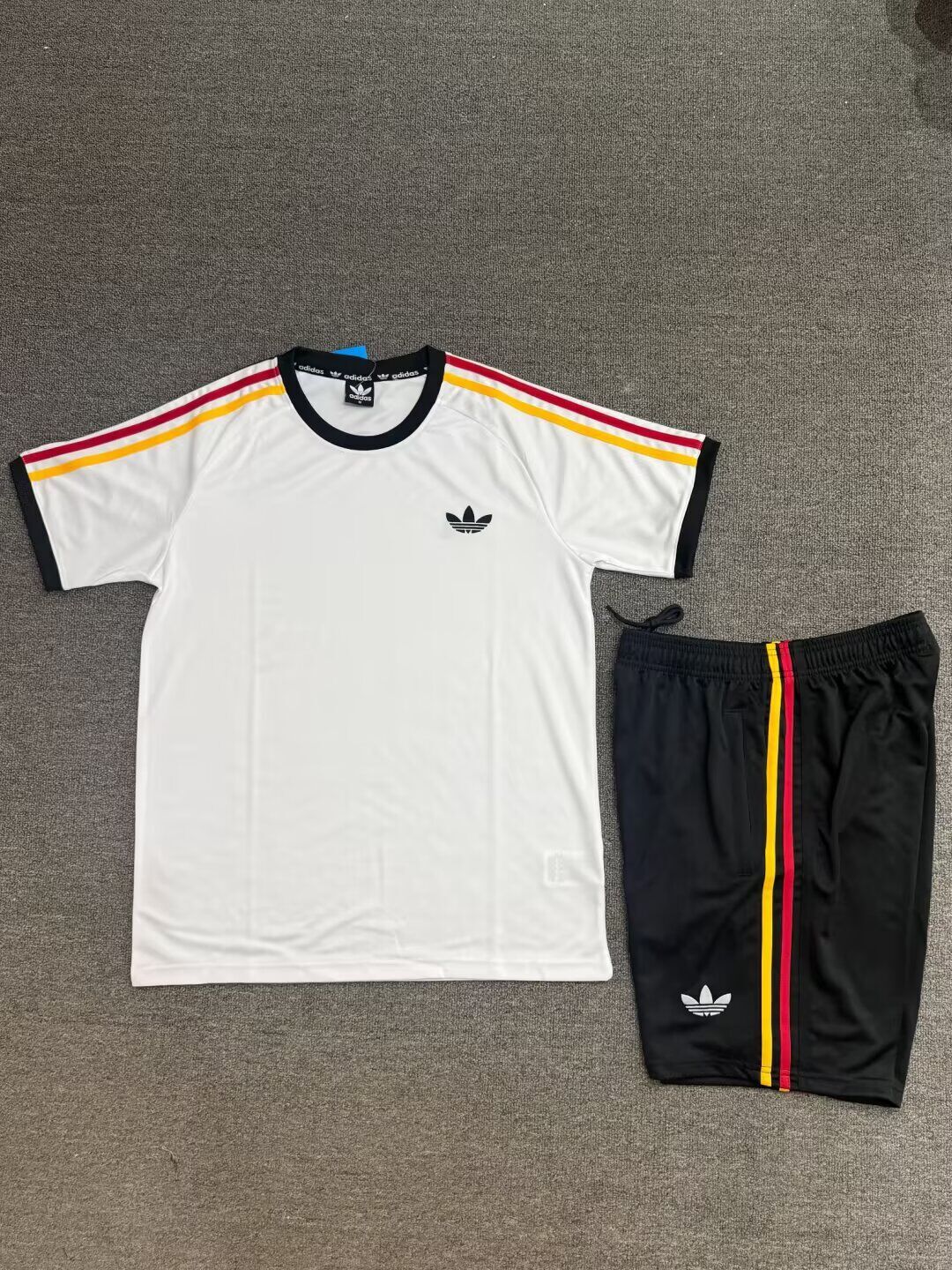 Conjunto de entrenamiento Adidas Originals blanco estilo (tallas S-XXL)