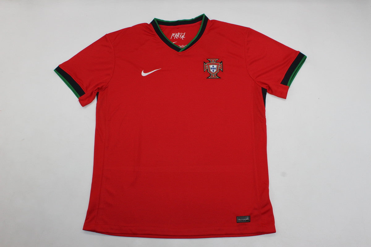 Camiseta Portugal Local 24/25