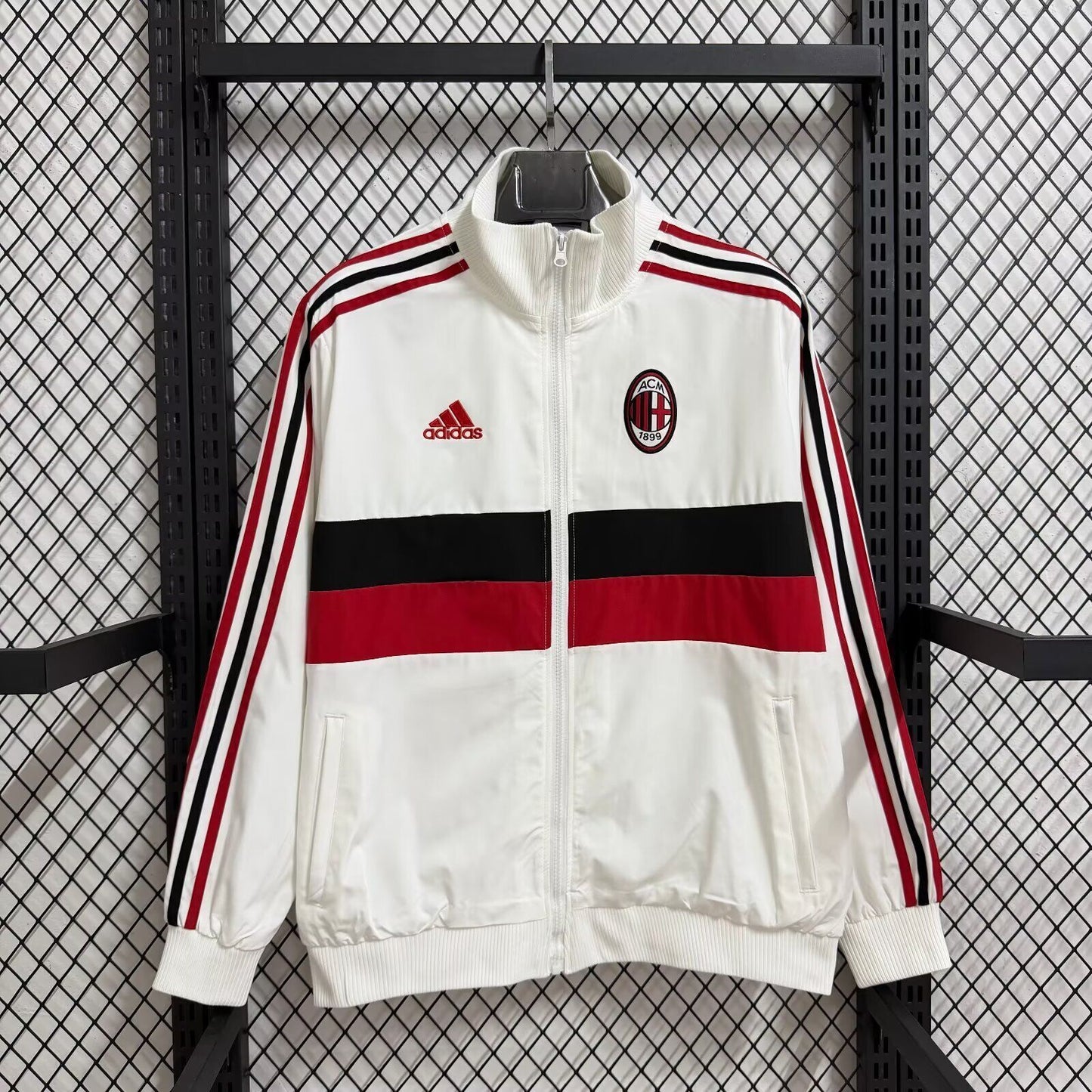 Cortavientos Milan