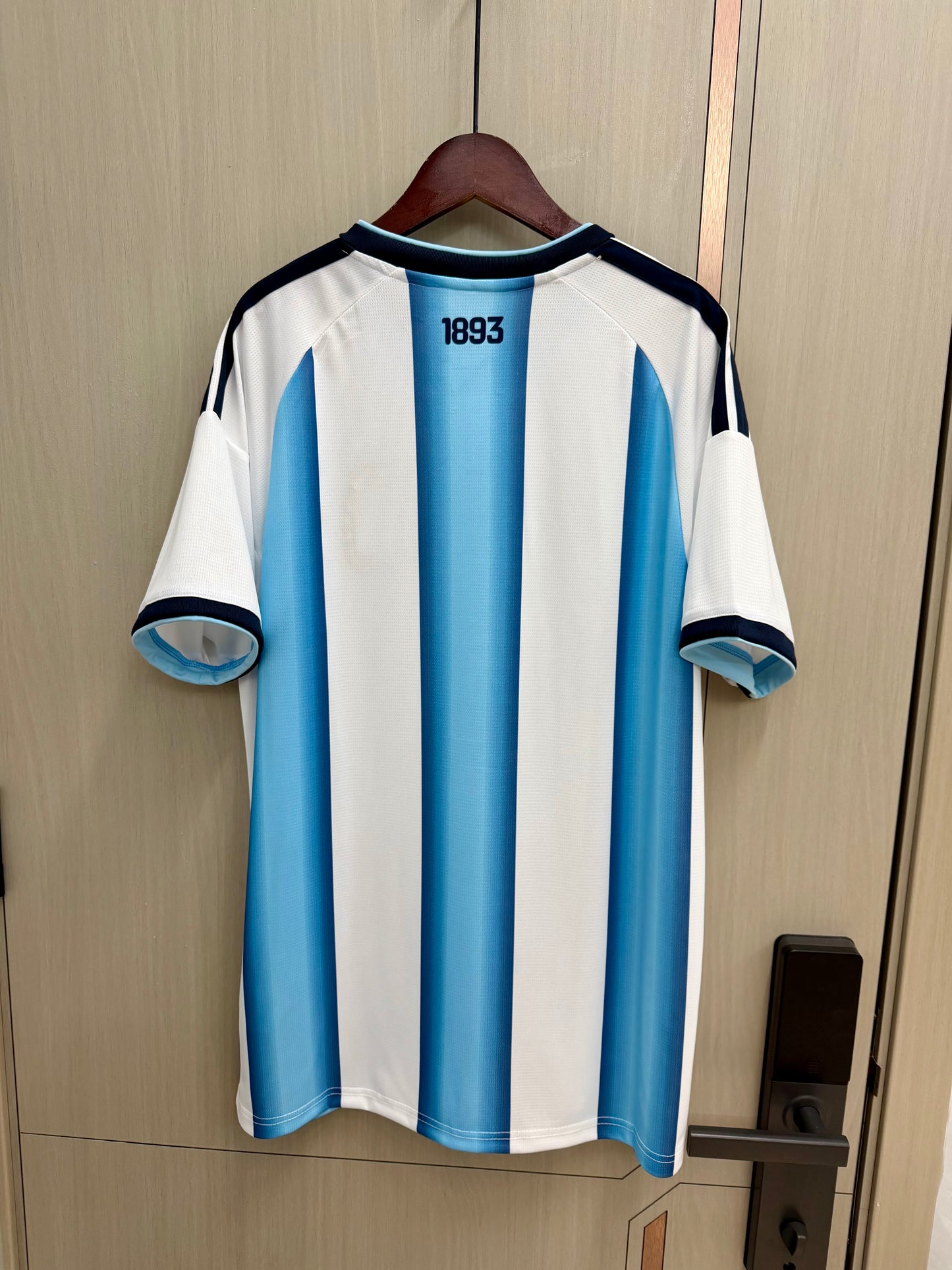 Camiseta Argentina Local Mundial 2026