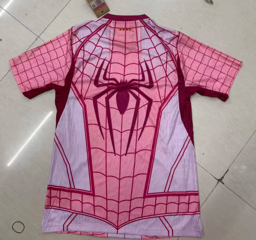 Camiseta Barcelona 26-27 versión araña rosa version jugador (tallas S-XXL)