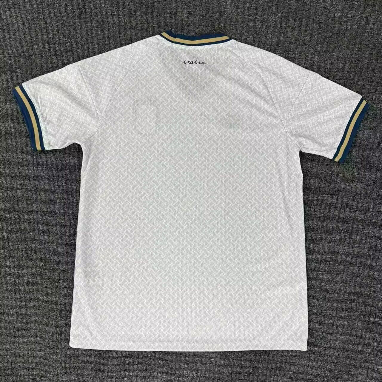 Camiseta Italia 26 Visitante
