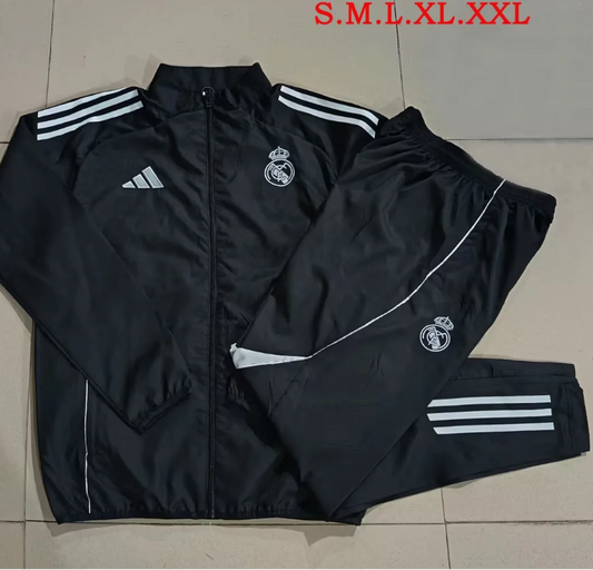 Chandal cortavientos negro Real Madrid 25/26 (solo tallas S-2XL)
