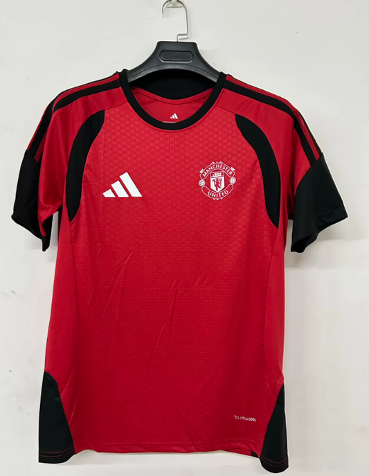 Camiseta de entrenamiento Manchester United 26/27 roja con detalles negros, versión jugador (tallas S-3XL)