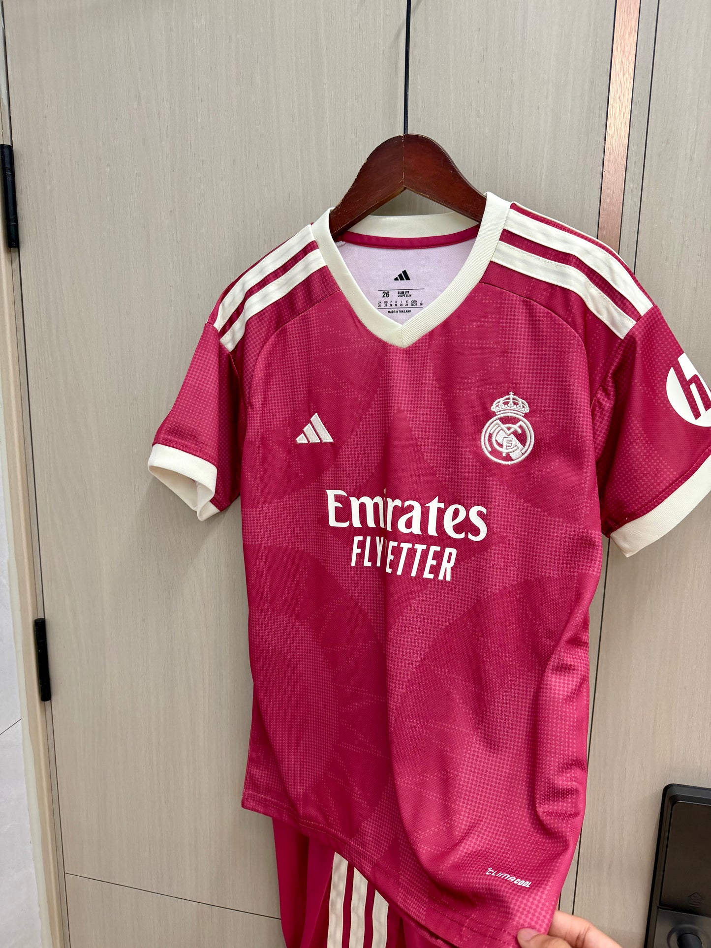 Tercera equipacion Real Madrid 26/27 (tallas adultos y niños)