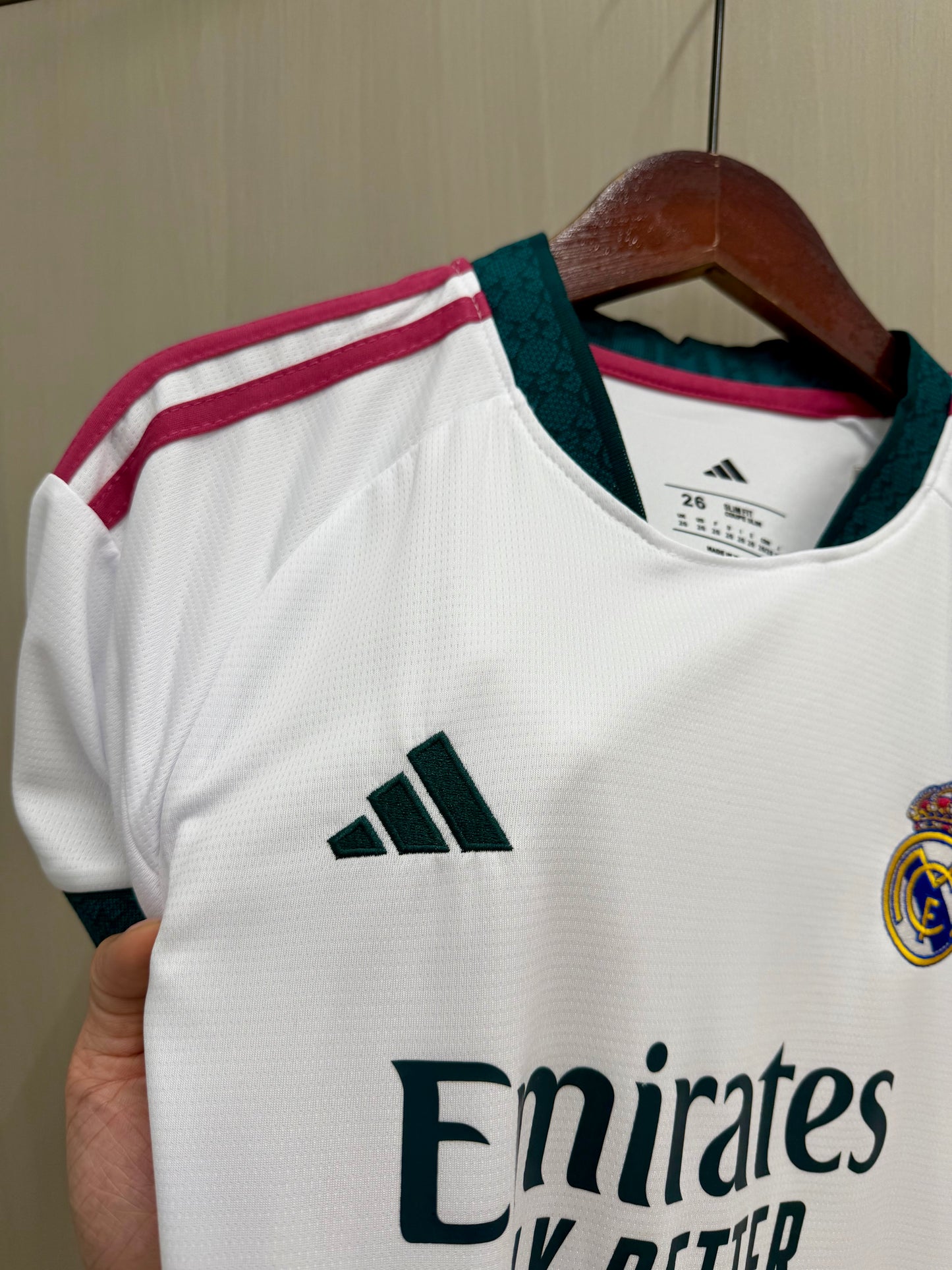 Equipacion Real Madrid 26/27 Local (tallas adultos y niños)