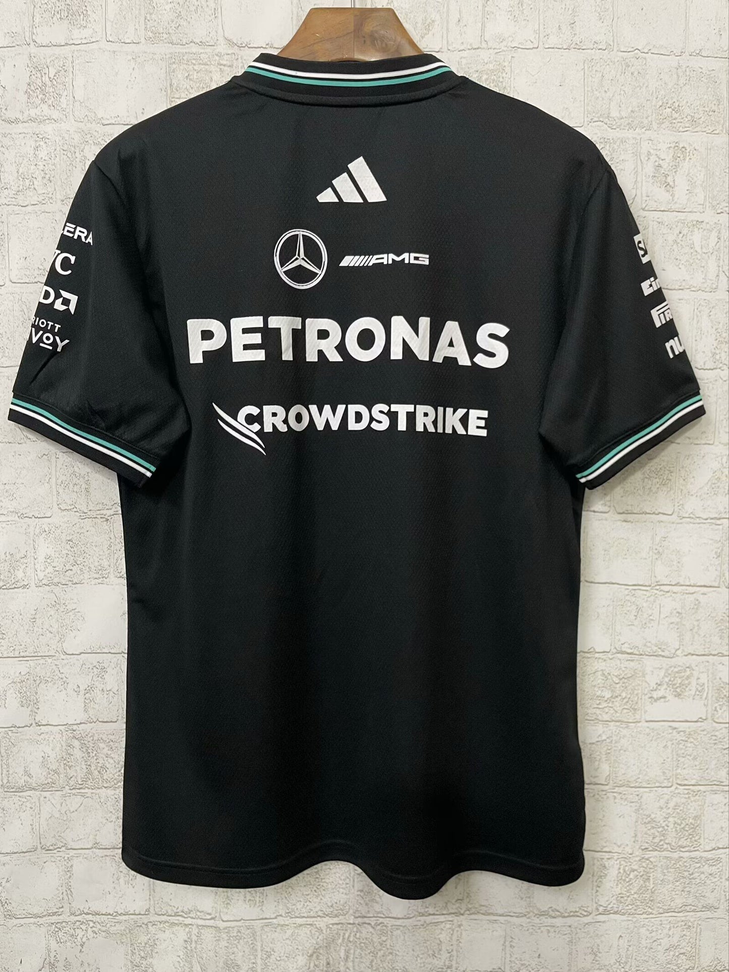 Camiseta Mercedes negra 2026 (solo tallas S - 5XL)