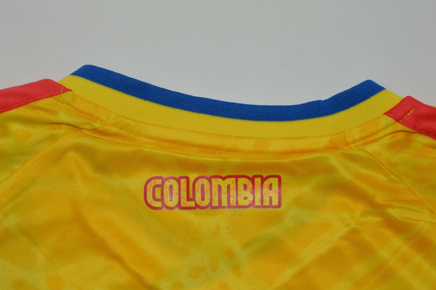 Equipacion Colombia Mundial 2026 Local