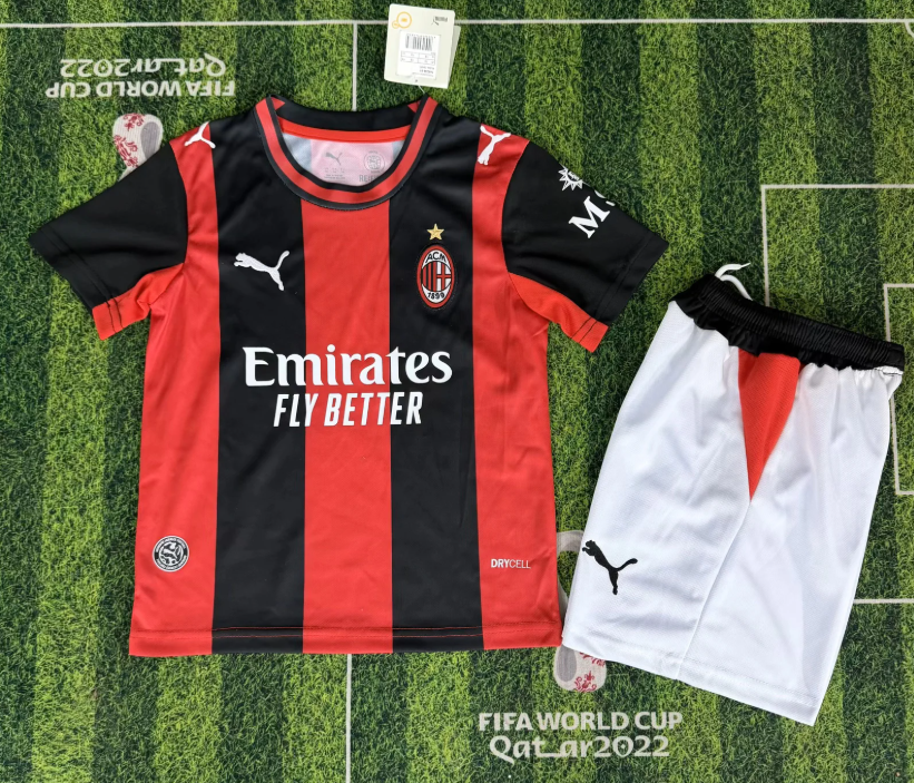 Equipacion Milan 26/27 Local