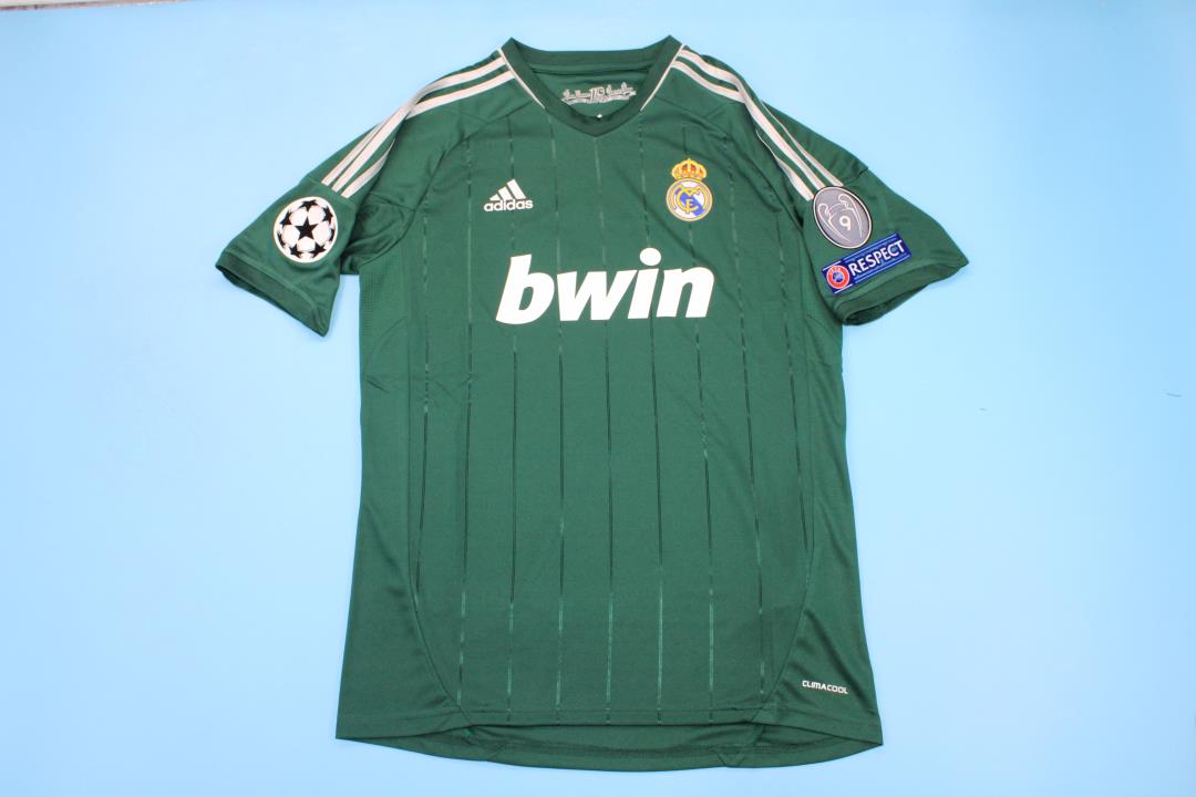 Camiseta Real Madrid 2012/13 tercera equipacion  Retro