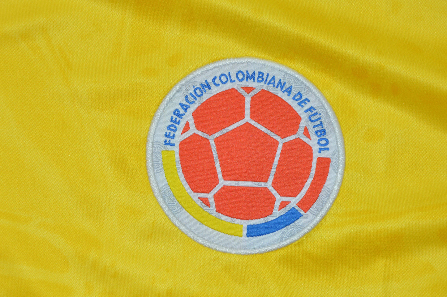 Camiseta Colombia Mundial 2026 Local (tallas S-4XL)