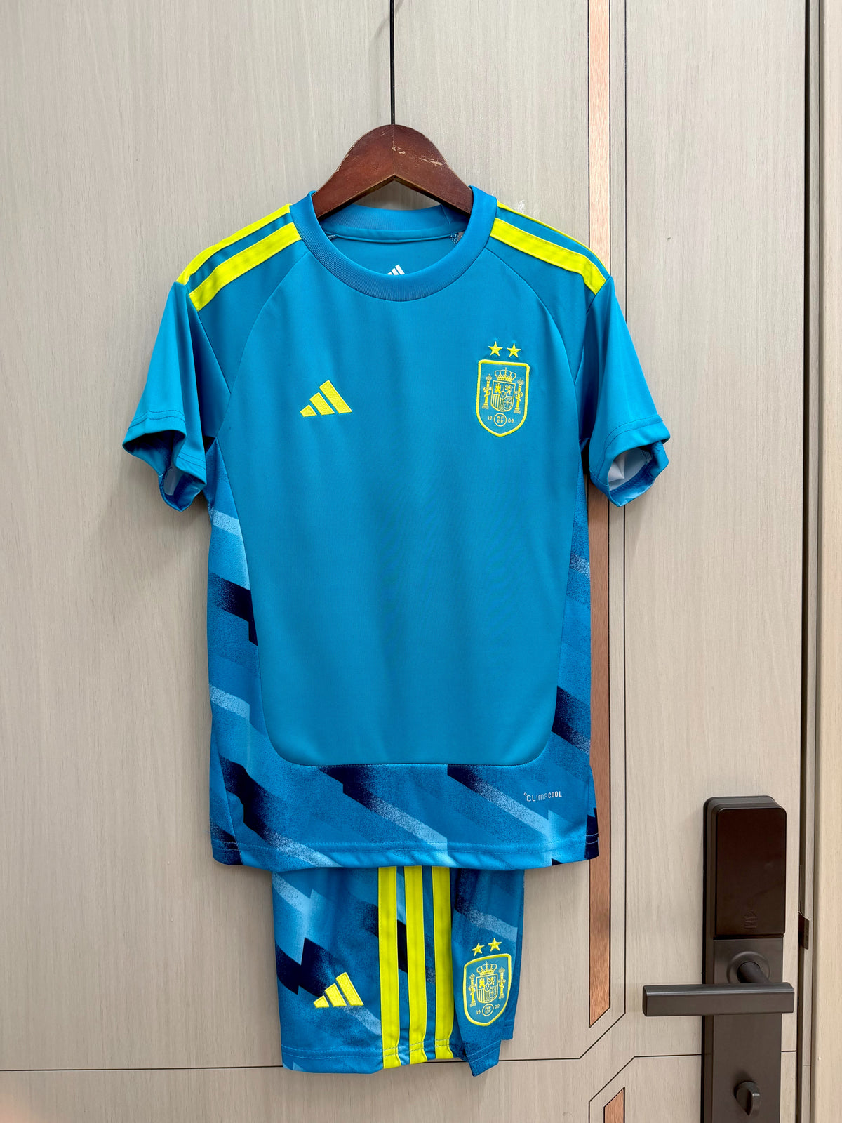 Equipacion España Portero Mundial 2026 dos estrellas