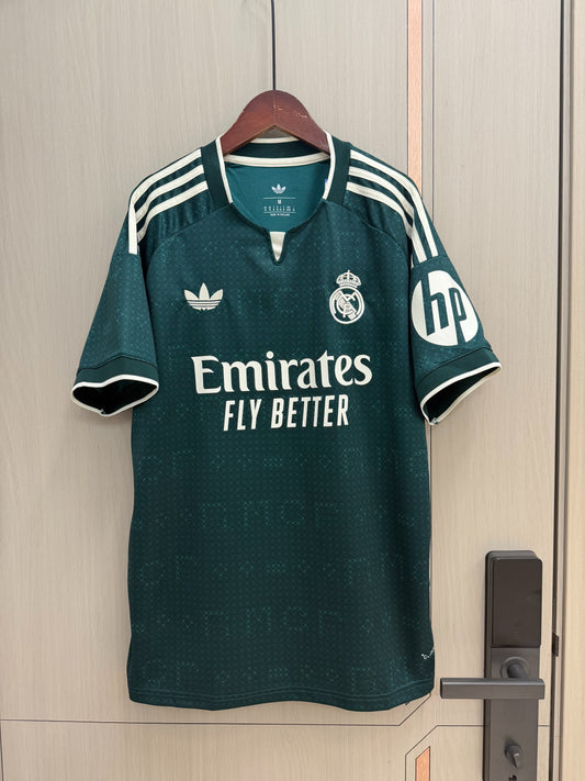 Camiseta Real Madrid 26/27 visitante (tallas S-3XL)